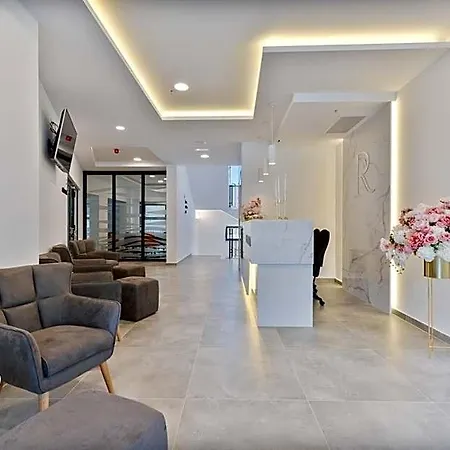 Remaneo Hotel 4*